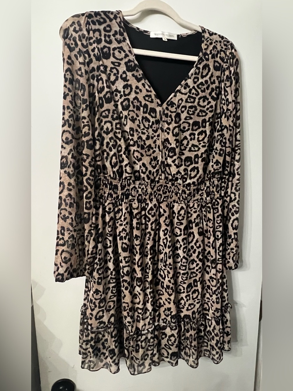Leopard Print V-Neck Long Sleeve Dress - Beige/Black